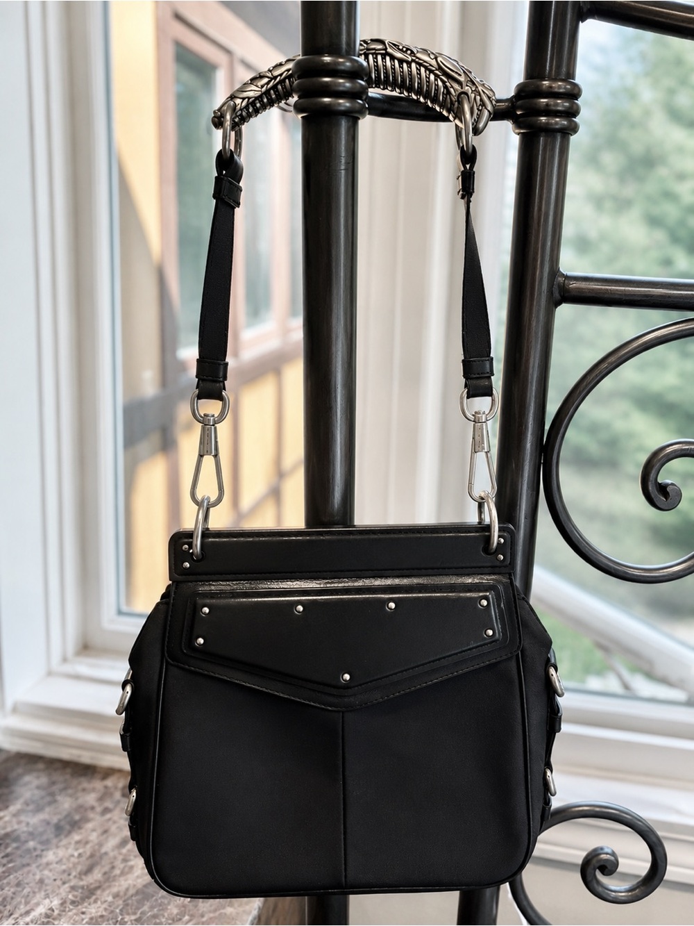 Yves Saint Laurent Black Canvas and Leather Rive Gauche - Picture 3 of 8